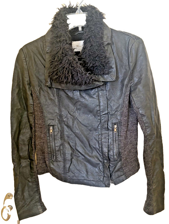 Miss Me Jackets & Blazers - Miss Me Jacket Women Small Black Faux Fur Vegan Leather Crop Vintage Y2K Moto